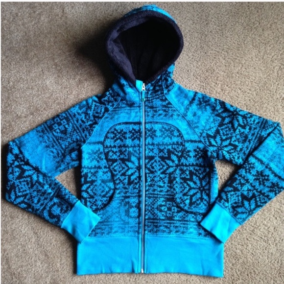 Lululemon Fair Isle Winter Snowflake Blue Fleece Sherpa Hood Scuba Hoodie Size 6 - Picture 4 of 4